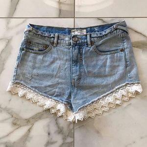 Free People Jean Shorts 100% Cotton Distressed Lace Trimmed Size 26